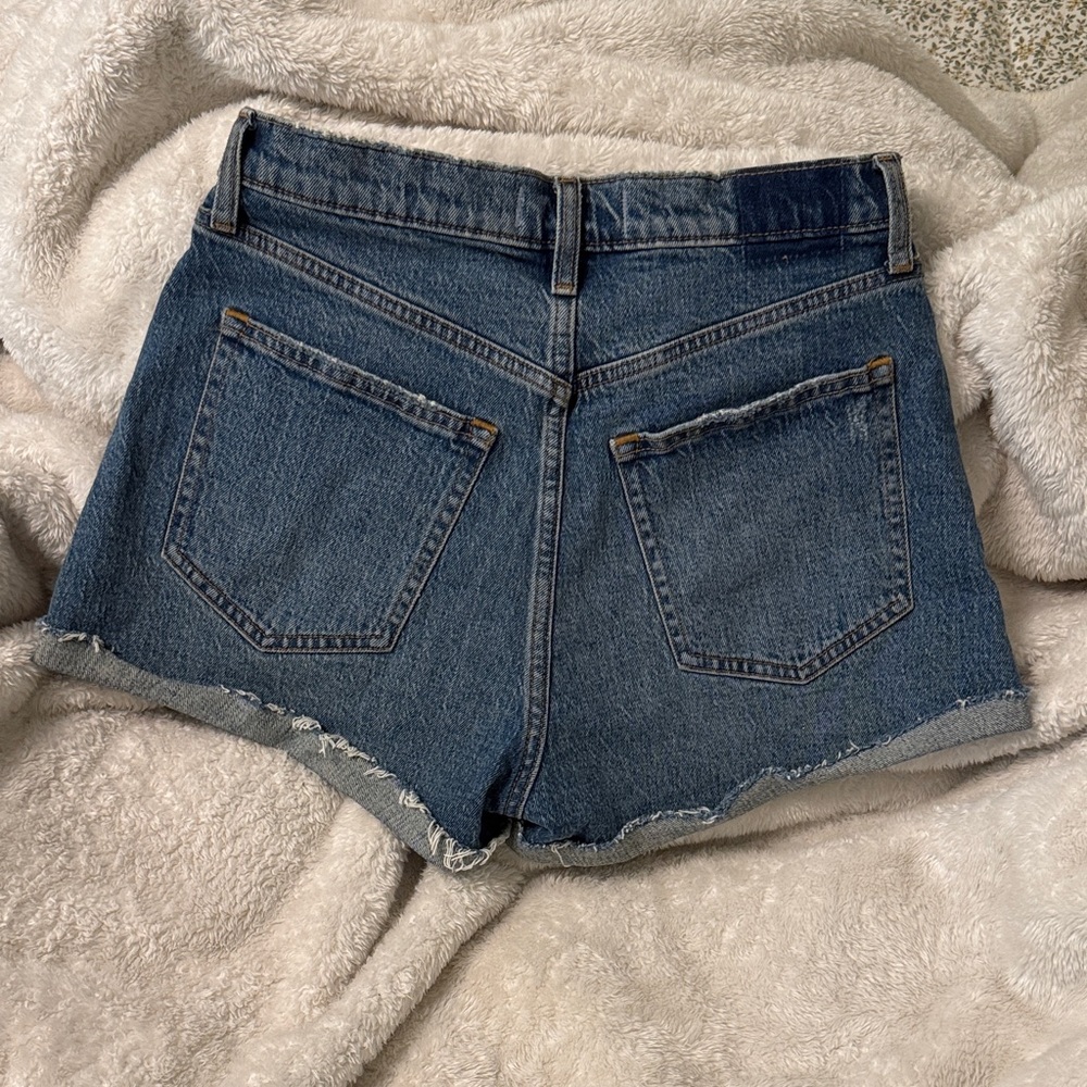 Abercrombie & Fitch the Rise Mom Short High Rise - Picture 3 of 5